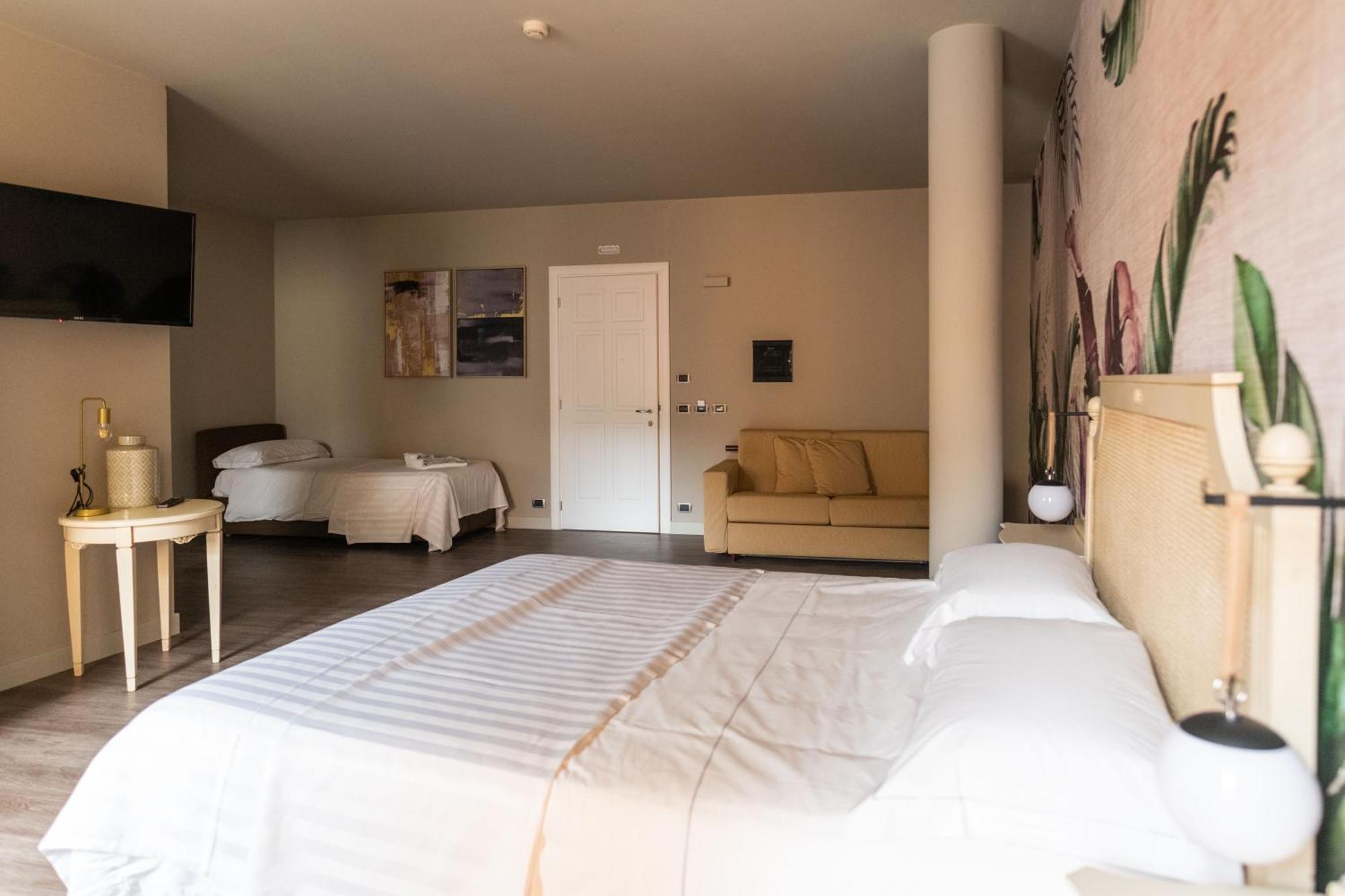 Trepiasi Hotell Cortemilia Eksteriør bilde
